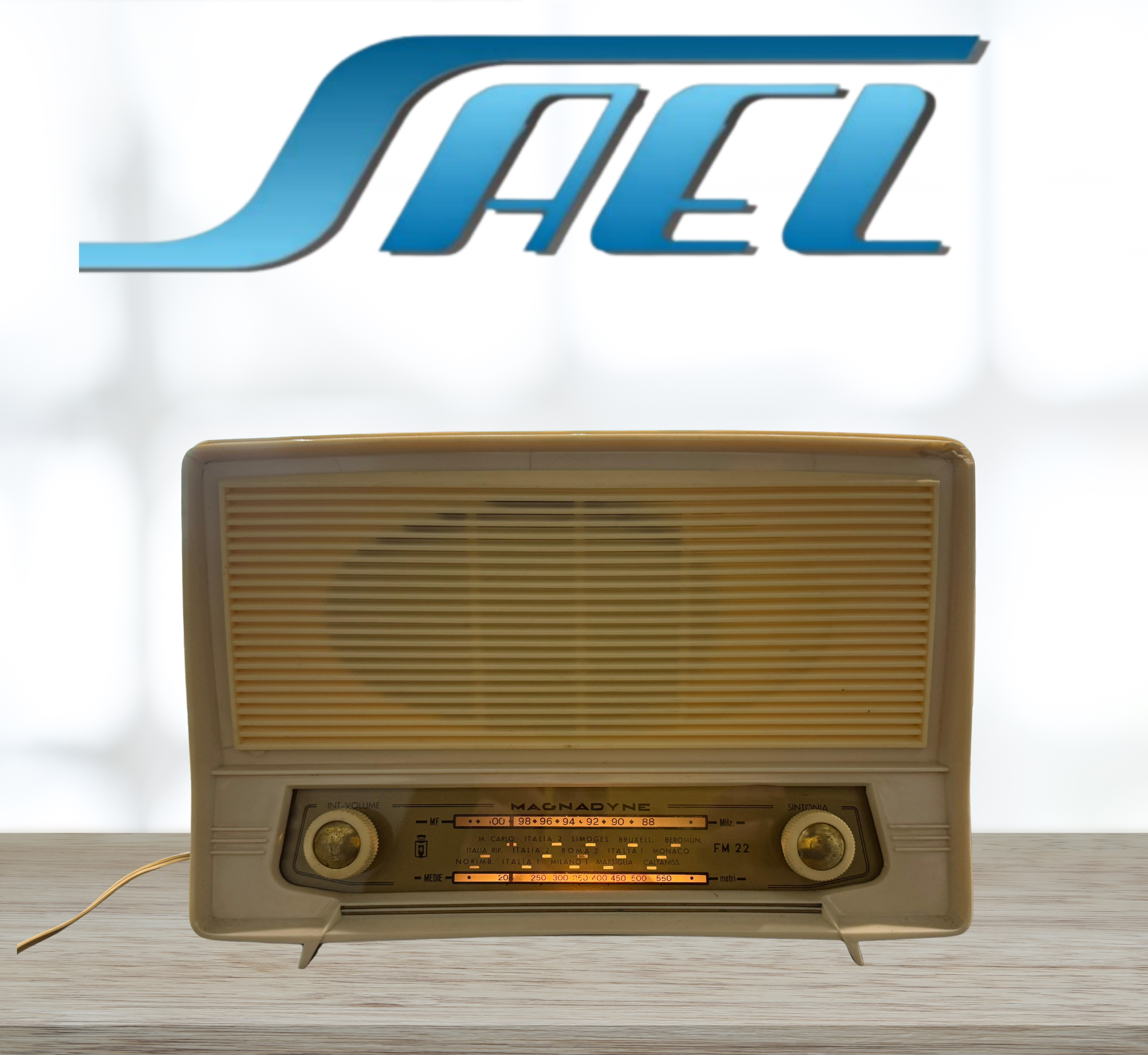 Radio Magnadyne FM 22